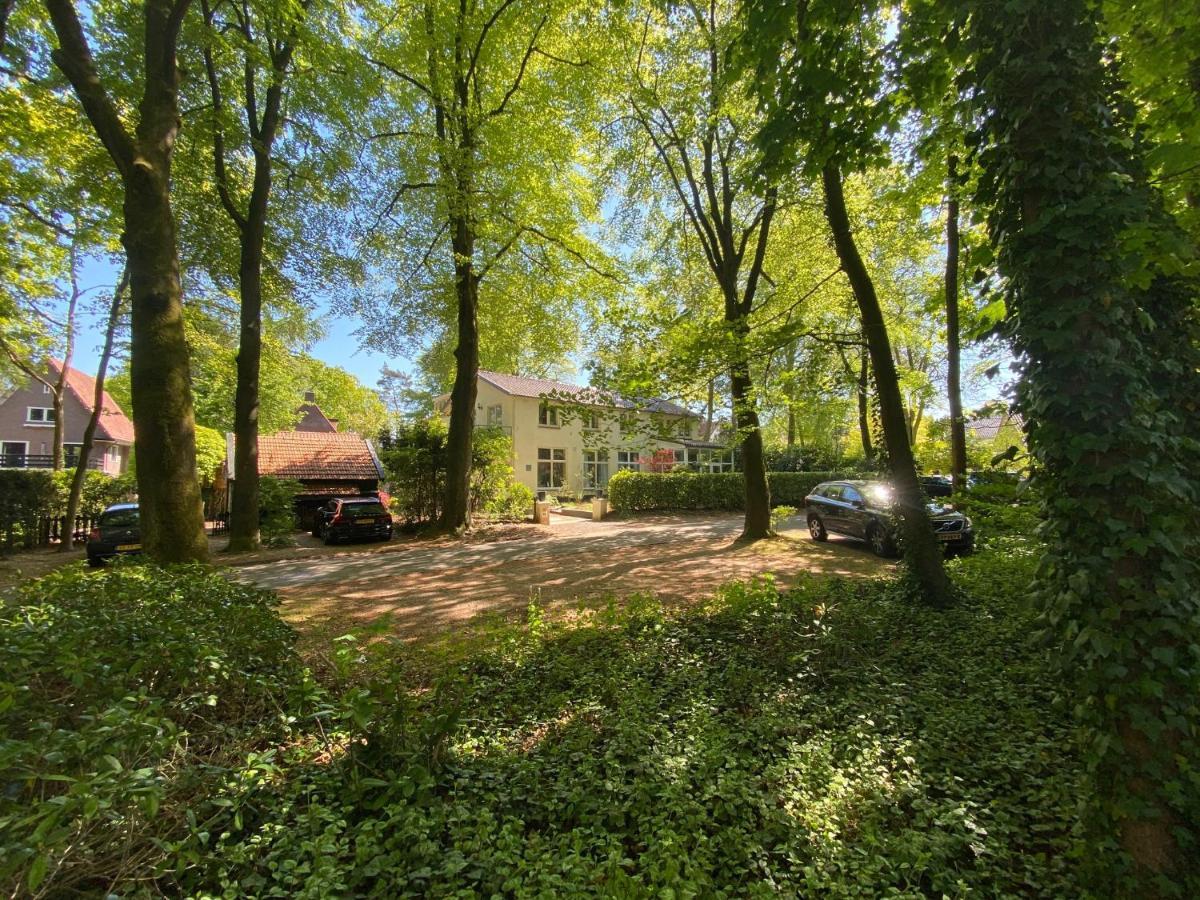 B&B In De Aap Gelogeerd Apeldoorn Exterior photo